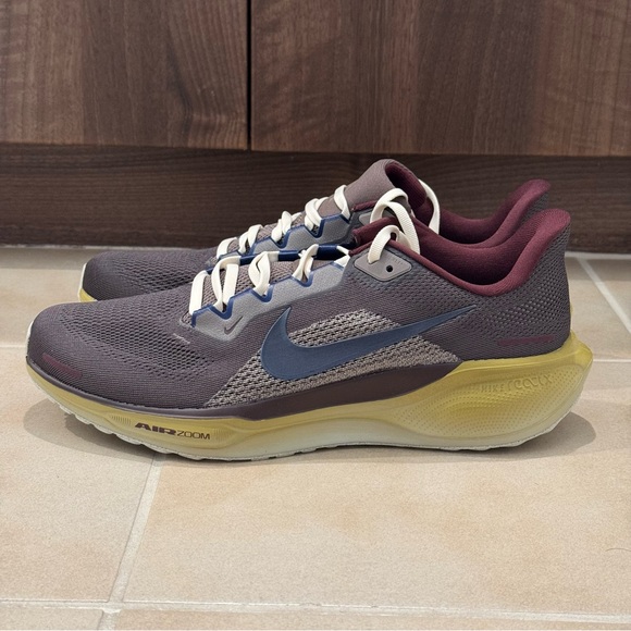 Other - Nike Pegasus 41 Premium
Medium Ash Cave Stone Desert Moss Blue Void sz 10, 11